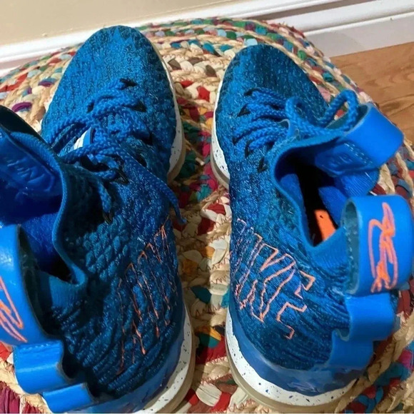 Nike Lebron XV 15 Hardwood Classics Blue  Sneakers - Picture 6 of 9
